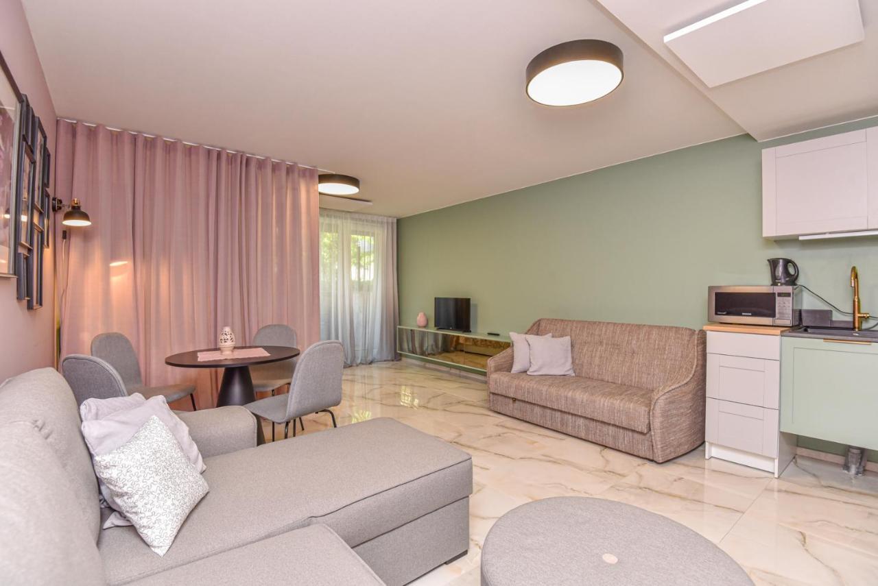 Neringos Apartamentai Palanga Exterior foto